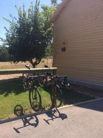 Gîte le châlet des milles et un chemins Castelnou Extérieur photo